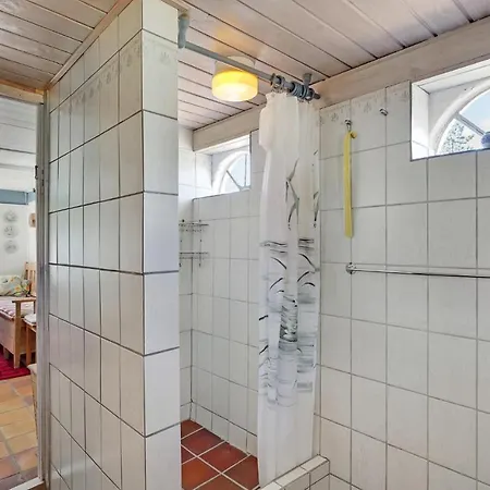 Amazing In Romo With Kitchen